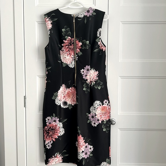 Floral sleeveless dress NWT - Picture 2 of 2